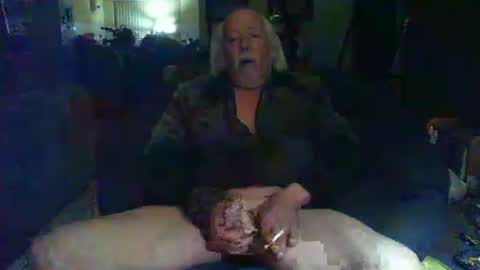 riveratggg online show from October 2025 08:36:02 PM