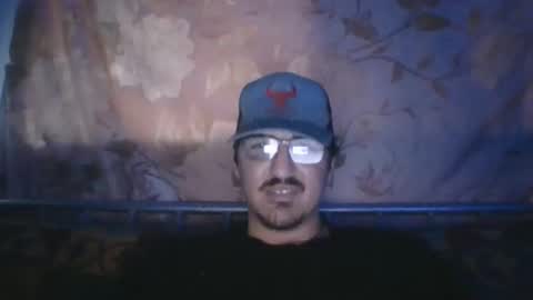 Snapshot of riviere2325 chatting on May 2026 11:43:01 PM LaLegende online show from May 2026 11:43:01 PM