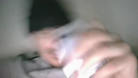 Snapshot of riviere2325 chatting on June 2026 05:04:02 PM LaLegende online show from June 2026 05:04:02 PM