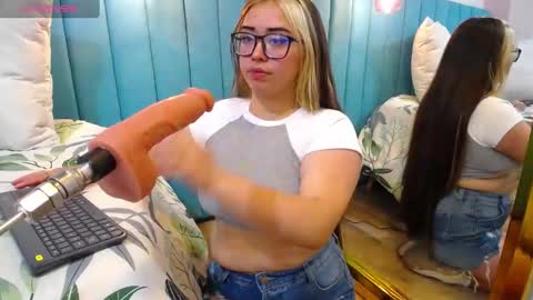 Snapshot of rixvenom chatting on December 2024 05:58:02 PM RIX VENOM online show from December 2024 05:58:02 PM