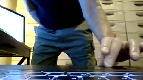 Snapshot of rlcock1 chatting on October 2025 09:02:02 AM rlcock1 online show from October 2025 09:02:02 AM