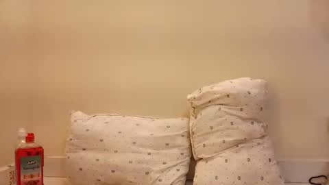 rlessing2 online show from February 2026 12:10:02 PM