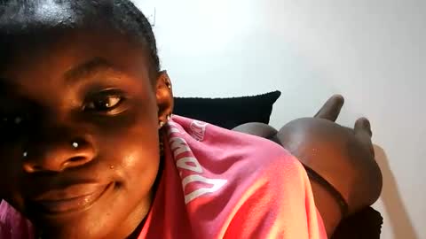 Snapshot of rlessing2 chatting on May 2026 12:19:01 AM rlessing2 online show from May 2026 12:19:01 AM
