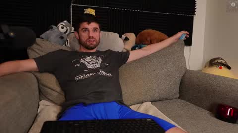 Ryan aka KeylimeRy online show from November 2025 09:04:02 AM