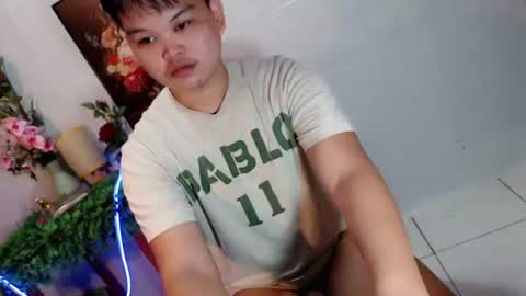 Snapshot of rnl_cum chatting on June 2026 11:44:01 PM RICH MY GOAL online show from June 2026 11:44:01 PM