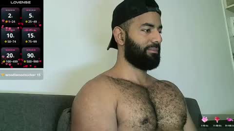 SebasRoa online show from January 2025 03:33:01 PM