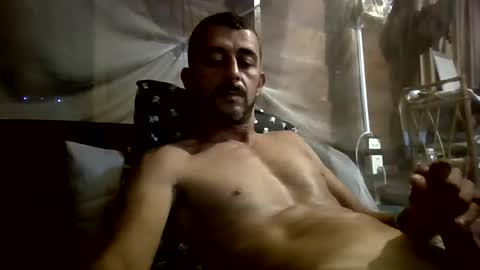 Snapshot of roadsidepicnic01 chatting on January 2025 09:21:02 AM Daddy online show from January 2025 09:21:02 AM