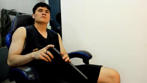 Roan Birkin online show from October 2025 07:59:01 PM