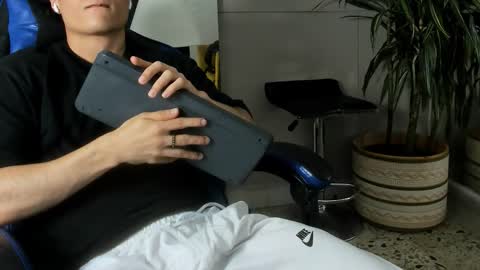 Roan Birkin online show from March 2026 09:53:02 PM