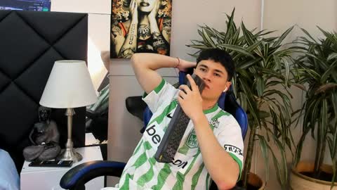 Roan Birkin online show from April 2026 09:05:02 PM