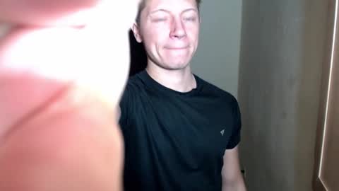 RoastingCorn online show from February 2026 11:09:02 AM