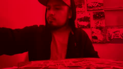 Snapshot of robbb1095 chatting on March 2026 10:51:01 AM Texasmade210 online show from March 2026 10:51:01 AM