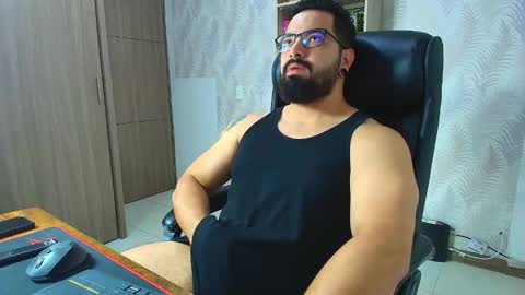 Robby online show from November 2025 12:10:01 AM