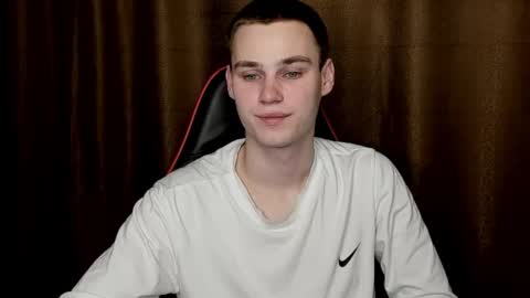 robert10211 online show from January 2025 08:17:01 PM