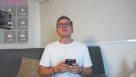 Snapshot of robert_honey chatting on September 2025 10:26:01 PM Robert online show from September 2025 10:26:01 PM