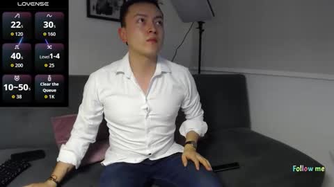 Snapshot of robert_honey chatting on October 2025 12:47:01 AM Robert online show from October 2025 12:47:01 AM