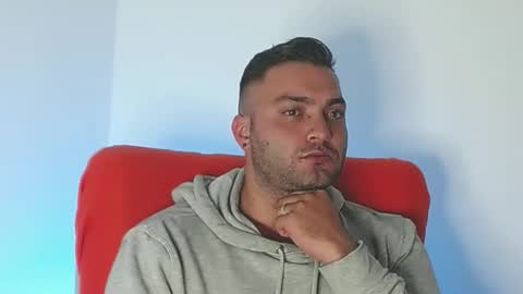 Stiven - online show from October 2025 07:54:01 AM