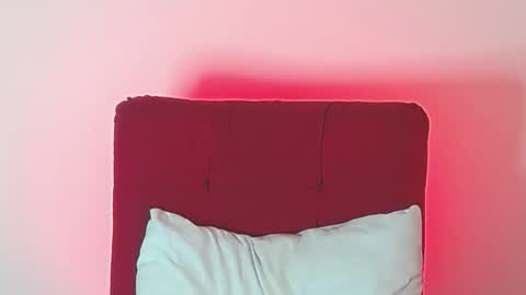 Stiven - online show from January 2026 07:19:01 PM