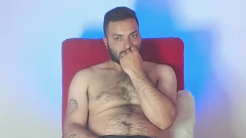 Snapshot of robert_leroy chatting on April 2026 08:57:02 PM Stiven - online show from April 2026 08:57:02 PM