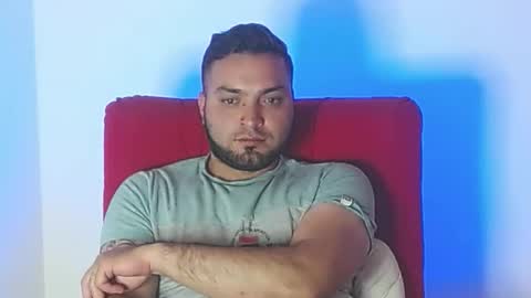 Snapshot of robert_leroy chatting on May 2026 08:48:01 PM Stiven - online show from May 2026 08:48:01 PM