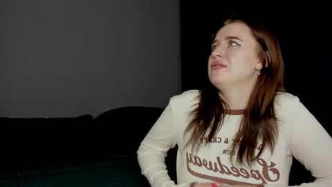 Lisa and Robert  i am online all days 900 am GMT3   online show from December 2024 07:33:01 PM