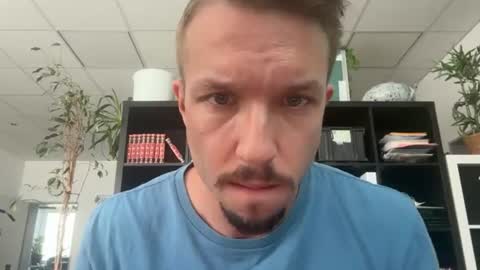 robert_x666 online show from July 2026 10:52:02 AM