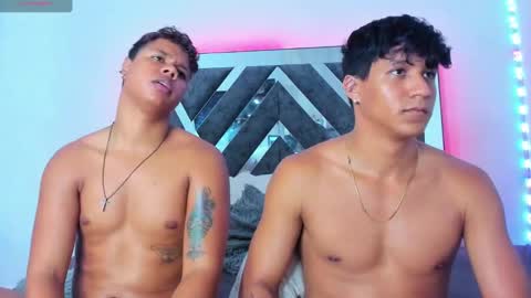 Robert Miller And Mael Thompson  online show from February 2025 08:06:02 AM