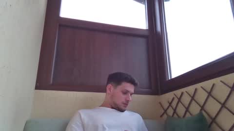 Snapshot of roberto_twink1 chatting on February 2025 02:53:01 PM Roberto online show from February 2025 02:53:01 PM