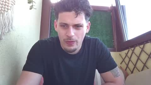 Roberto online show from April 2026 02:08:01 PM