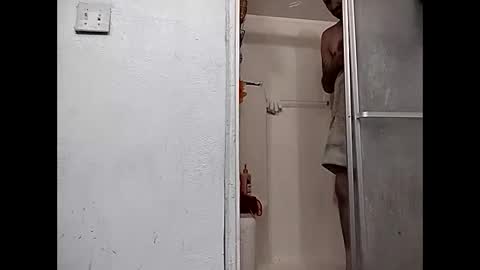 Snapshot of robertsaiz4200 chatting on January 2025 03:26:02 AM robertsaiz4200 online show from January 2025 03:26:02 AM