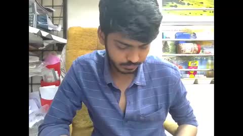 Snapshot of robertsalia220 chatting on November 2025 11:51:02 AM Robertsalia online show from November 2025 11:51:02 AM