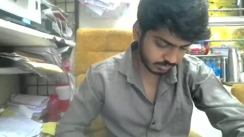 Robertsalia online show from July 2026 01:19:01 PM