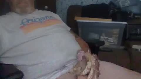 Snapshot of robglide chatting on October 2025 02:37:01 PM robglide online show from October 2025 02:37:01 PM