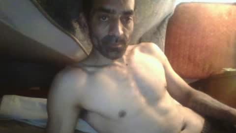 Snapshot of robincom23 chatting on July 2026 04:04:02 AM R online show from July 2026 04:04:02 AM