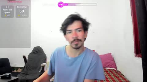 Snapshot of robindominique chatting on May 2026 02:52:01 AM Robin online show from May 2026 02:52:01 AM