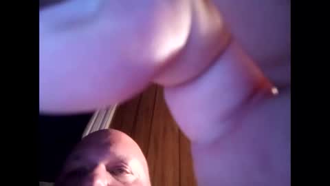 Snapshot of robjlove92 chatting on November 2025 03:05:01 AM Robntiffy online show from November 2025 03:05:01 AM