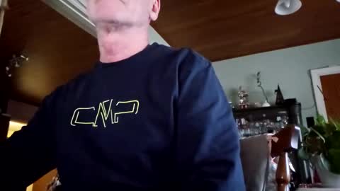 robke1966 online show from January 2025 01:11:01 PM