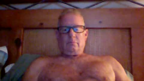 Snapshot of robo0000 chatting on June 2026 06:02:01 AM robo0000 online show from June 2026 06:02:01 AM