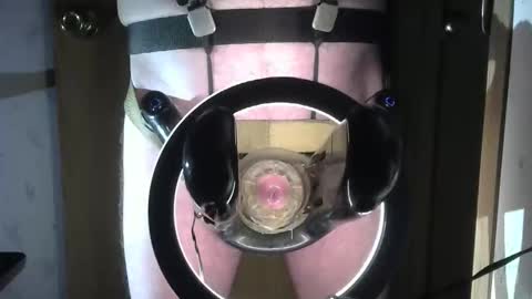 Robodickmilker online show from October 2025 04:52:01 PM