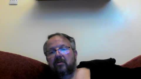 Snapshot of robxx32 chatting on May 2026 10:49:02 PM robxx32 online show from May 2026 10:49:02 PM