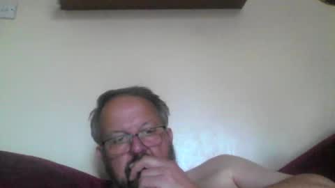 Snapshot of robxx32 chatting on June 2026 06:25:02 PM robxx32 online show from June 2026 06:25:02 PM