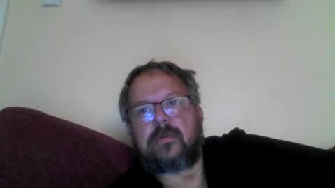 Snapshot of robxx32 chatting on June 2026 06:25:01 AM robxx32 online show from June 2026 06:25:01 AM