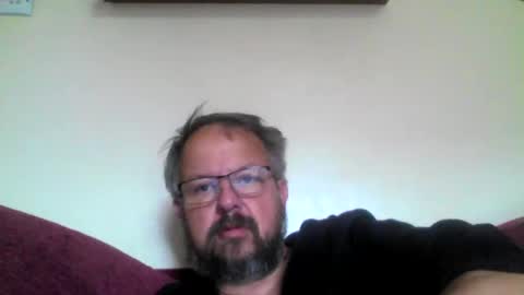 Snapshot of robxx32 chatting on June 2026 07:50:02 AM robxx32 online show from June 2026 07:50:02 AM