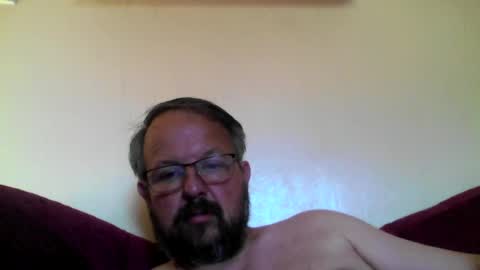Snapshot of robxx32 chatting on June 2026 05:44:01 PM robxx32 online show from June 2026 05:44:01 PM