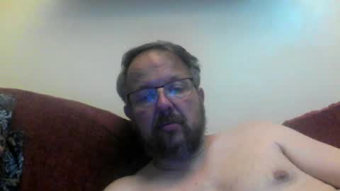 Snapshot of robxx32 chatting on June 2026 11:07:02 PM robxx32 online show from June 2026 11:07:02 PM