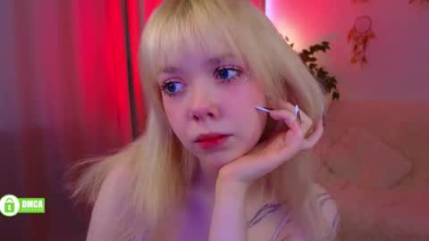 rochelle_dolly online show from March 2026 01:22:02 PM