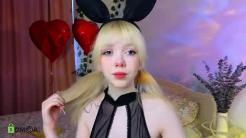 rochelle_dolly online show from April 2026 02:04:02 PM
