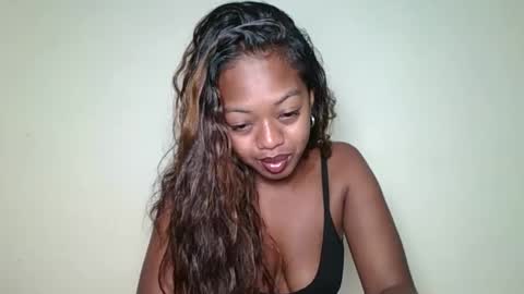 Snapshot of rochellinah chatting on June 2026 01:50:02 PM rochellinah online show from June 2026 01:50:02 PM