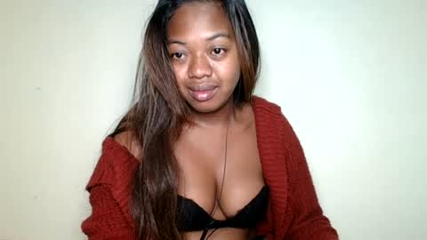Snapshot of rochellinah chatting on July 2026 10:49:02 PM rochellinah online show from July 2026 10:49:02 PM