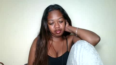 Snapshot of rochellinah chatting on July 2026 12:24:01 AM rochellinah online show from July 2026 12:24:01 AM